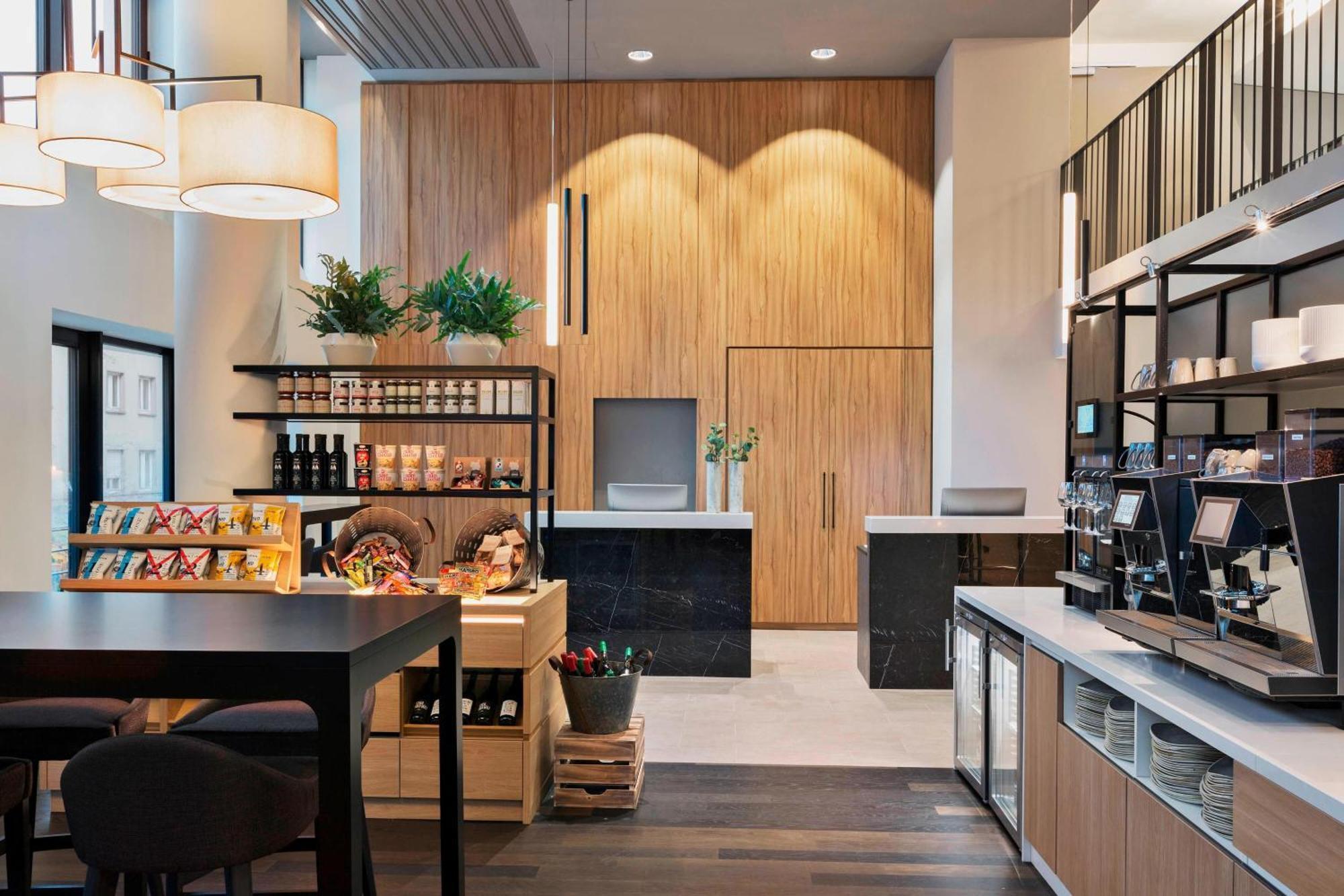 Residence Inn By Marriott Frankfurt City Center Frankfurt am Main Bagian luar foto