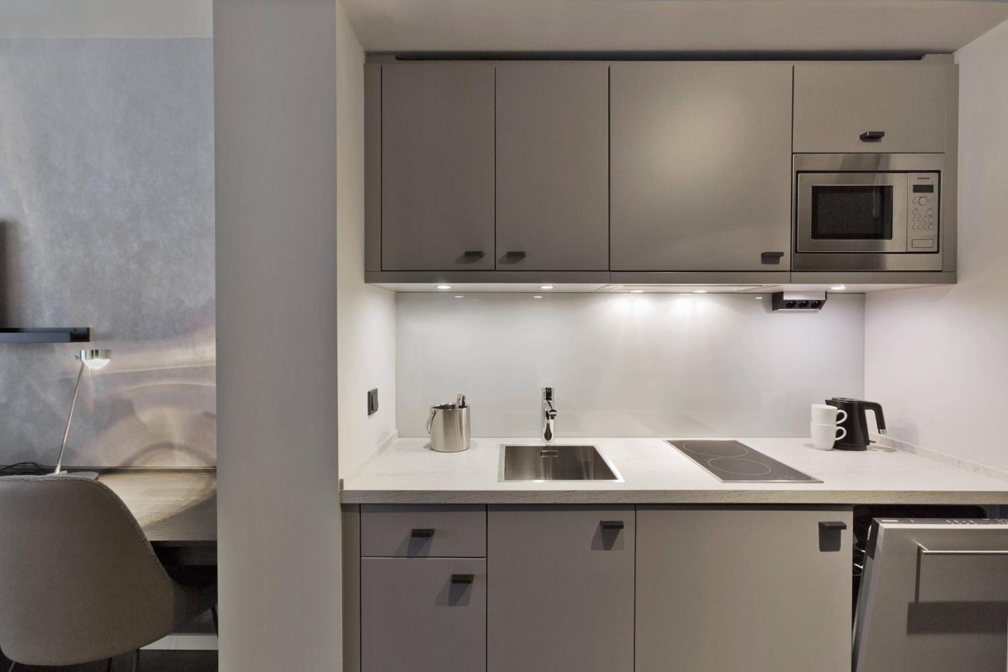 Residence Inn By Marriott Frankfurt City Center Frankfurt am Main Bagian luar foto