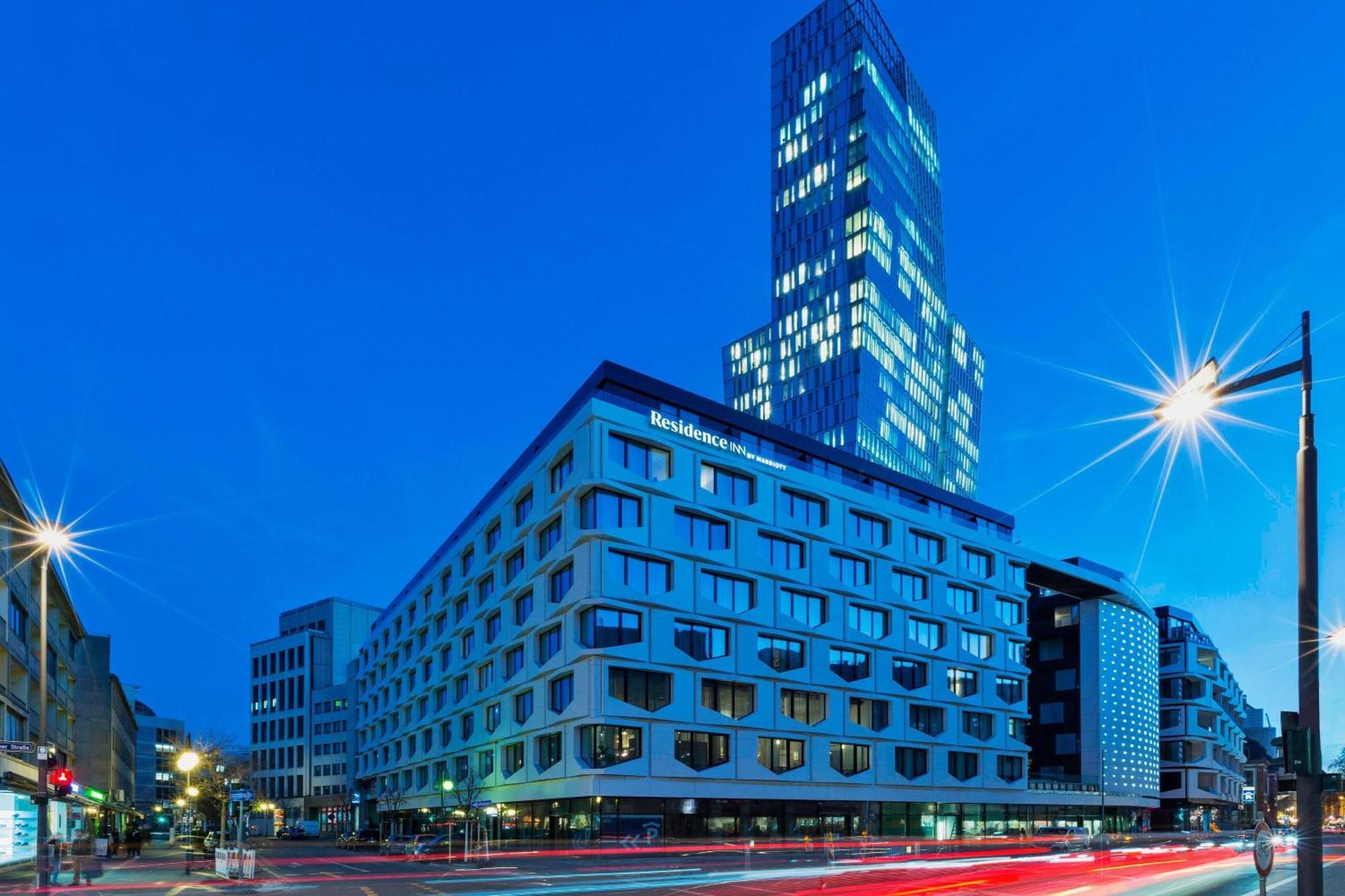 Residence Inn By Marriott Frankfurt City Center Frankfurt am Main Bagian luar foto